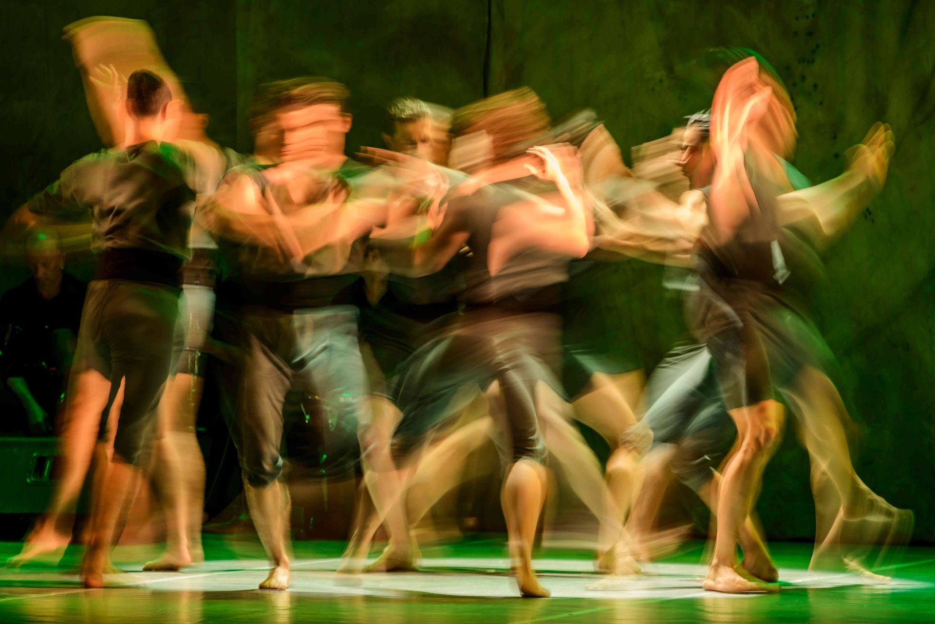 COSMOS – Evolution Dance Theater