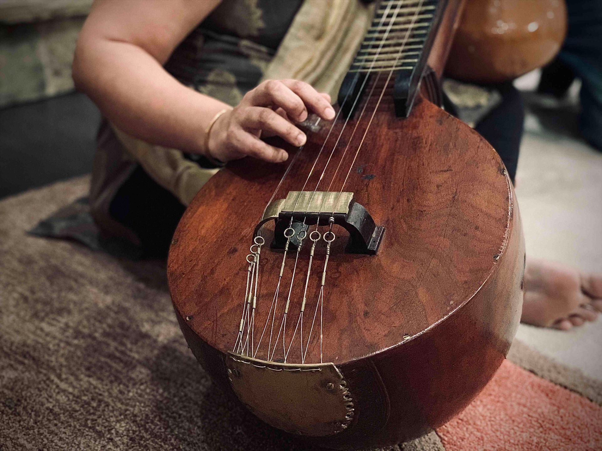 Canti e musiche calabresi con strumenti a corda